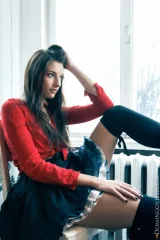Laura very well Preview picture 1